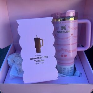 Stanley Pink Party Quencher H2.0 Tumbler with Gold Accents